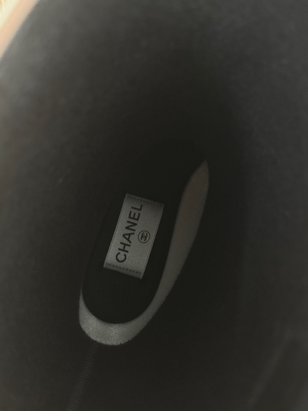 CHANEL Logo Rain Boots with Cream Accents - Picture 4 of 6